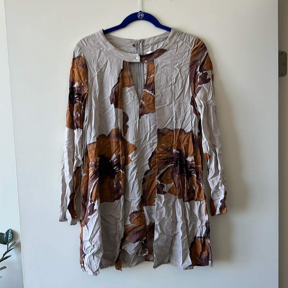 Long sleeve cape romper